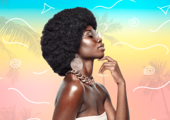 MODELO NEGRA ANOS 80 CABELO AFRO