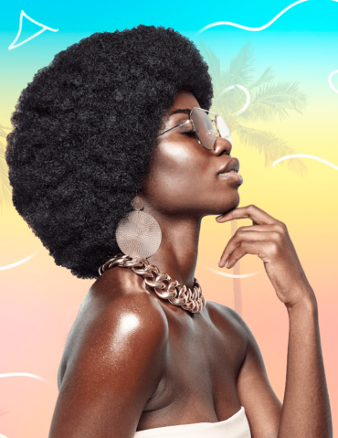 MODELO NEGRA ANOS 80 CABELO AFRO