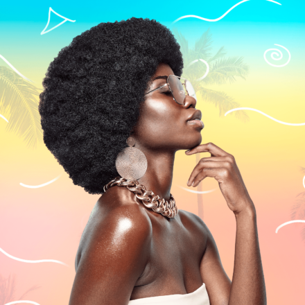 MODELO NEGRA ANOS 80 CABELO AFRO
